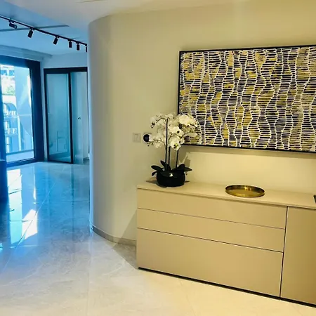 Mercury Tower By Dahlia San Ġiljan