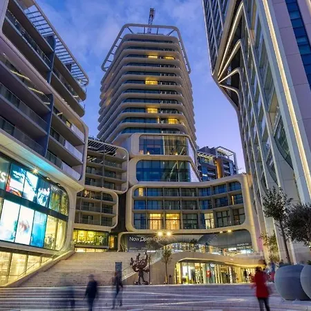 Mercury Tower By Dahlia * San Ġiljan