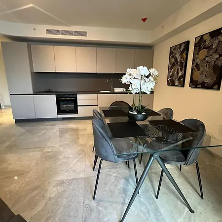 Mercury Tower By Dahlia Apartment *
